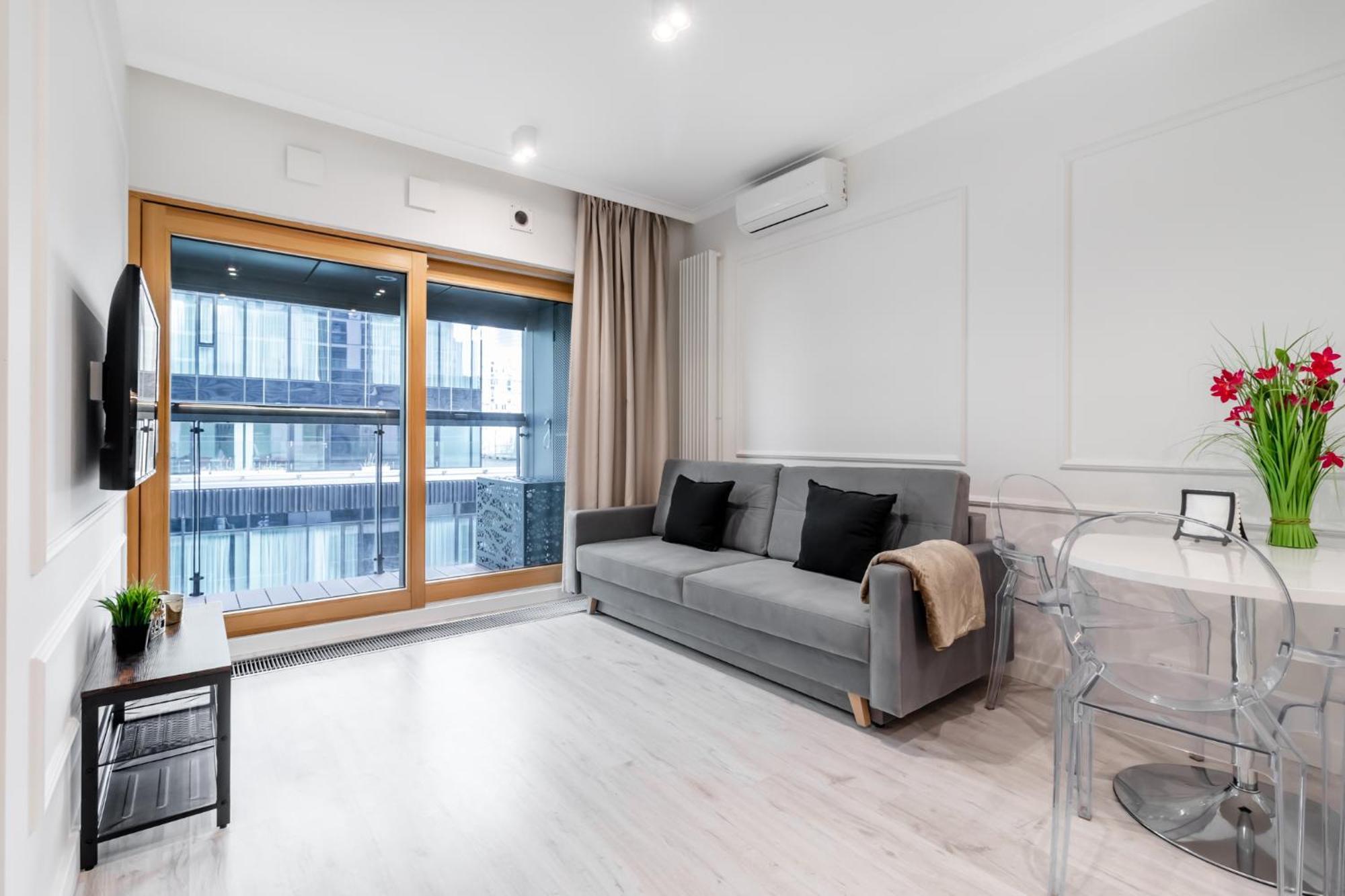 Golden Apartments -City Center - Mennica Residence Варшава Экстерьер фото