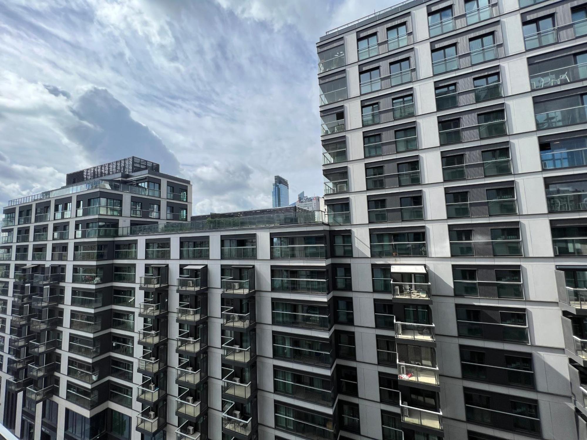 Golden Apartments -City Center - Mennica Residence Варшава Экстерьер фото