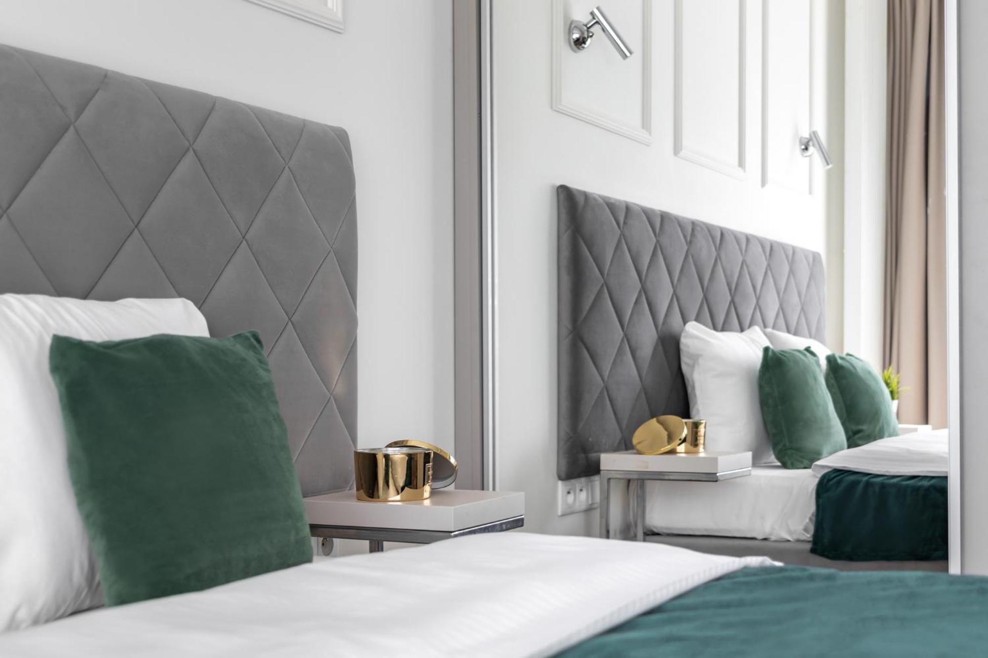 Golden Apartments -City Center - Mennica Residence Варшава Экстерьер фото