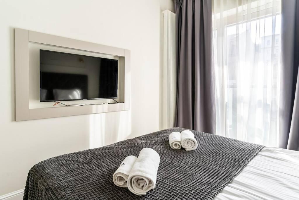 Golden Apartments -City Center - Mennica Residence Варшава Экстерьер фото